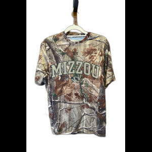 Under Armour T Shirt Sz Small MIZZOU Real Tree Camo Green Heat Gear Loose